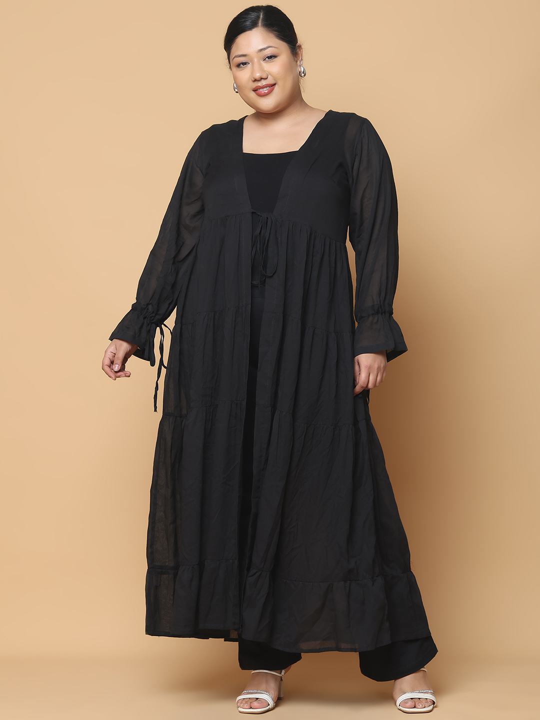 Women's Plus Size Black Solid Color Longline Cotton Shrug