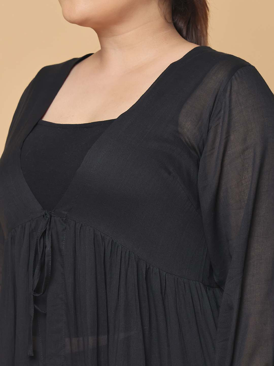 Women's Plus Size Black Solid Color Longline Cotton Shrug