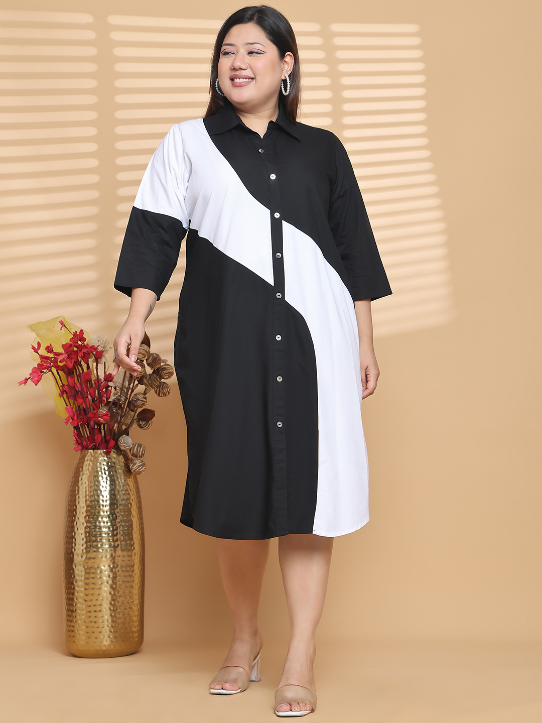 Women's Plus Size Black & White Color Block Shirt Dress
