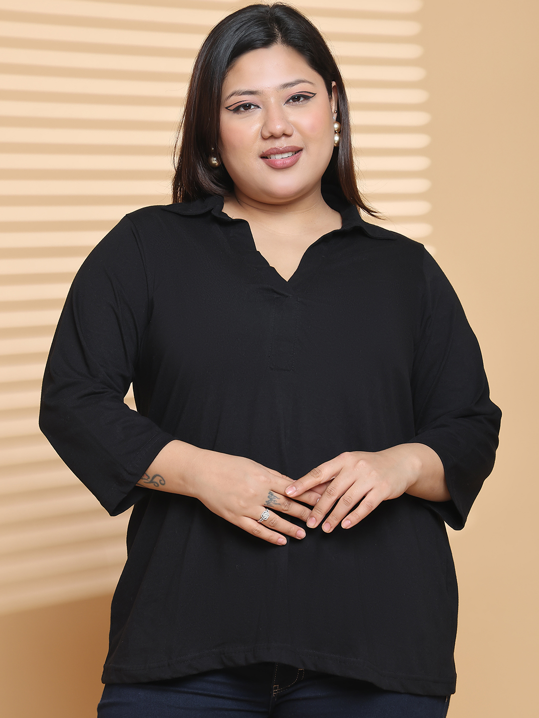 Women's Plus Size Black Solid Color Cotton knitted T-shirt