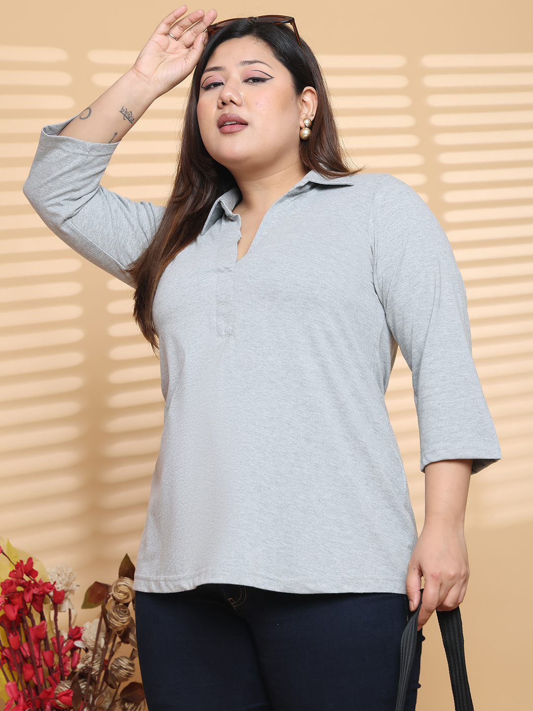 Women's Plus Size Light Grey Solid Color Cotton knitted T-shirt