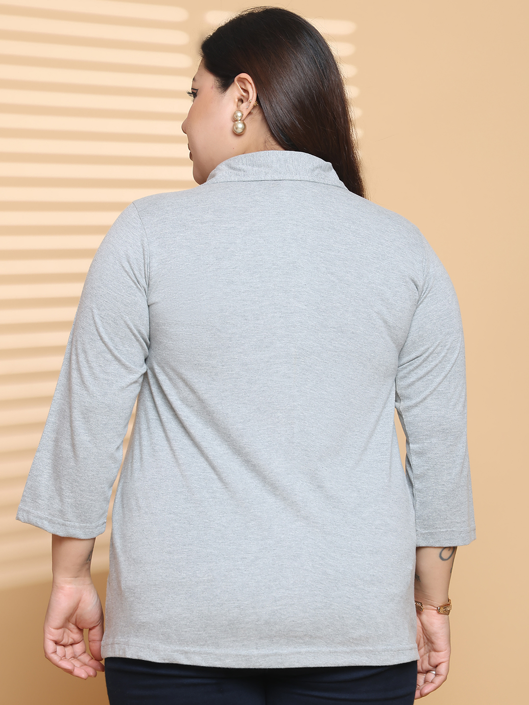 Women's Plus Size Light Grey Solid Color Cotton knitted T-shirt
