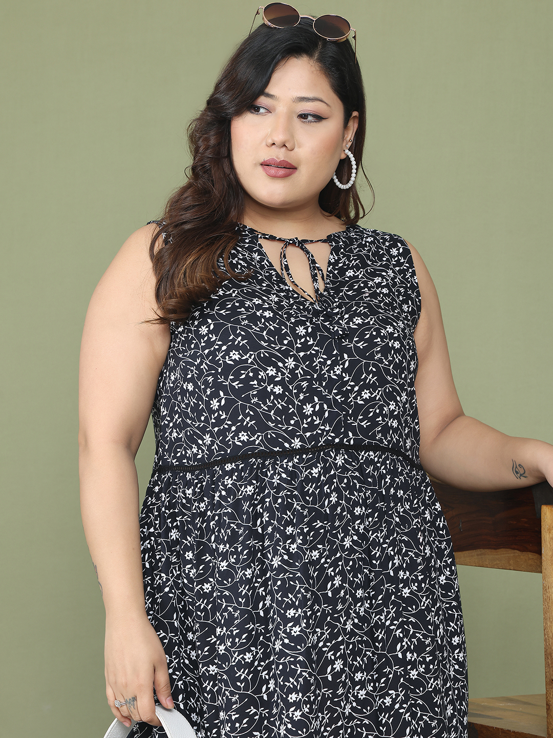 Women's Plus Size Black small floral printed a-line dress with attached ladder lace detail
