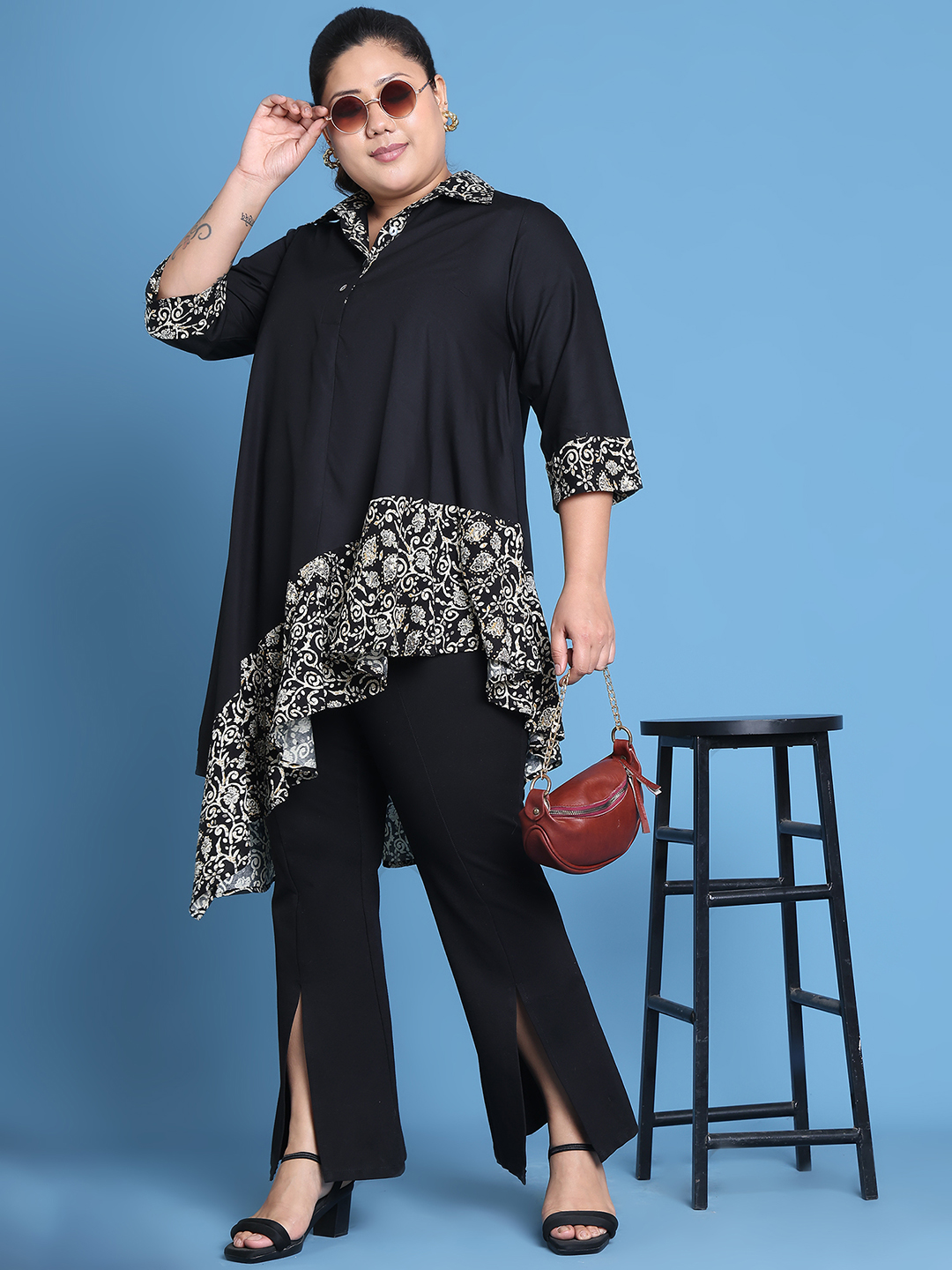 Women's Plus Size Black Solid Color and Black Batik Floral printed detail woven longline top