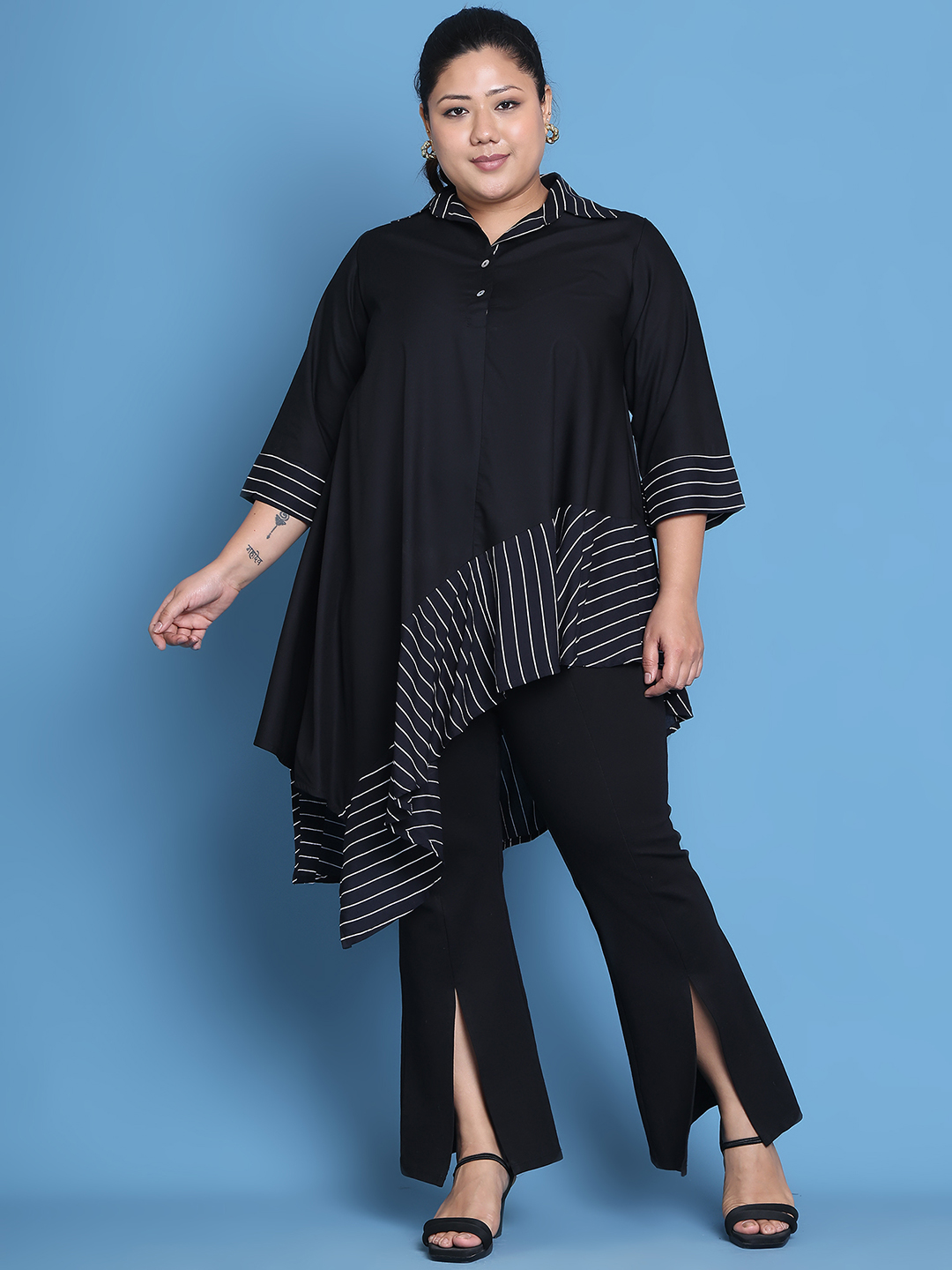 Women's Plus Size Black Solid Color and Black Stripe printed detail woven longline top