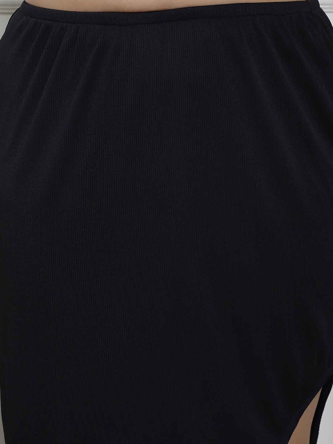 The Ribbed Siren Skirt : Black Color