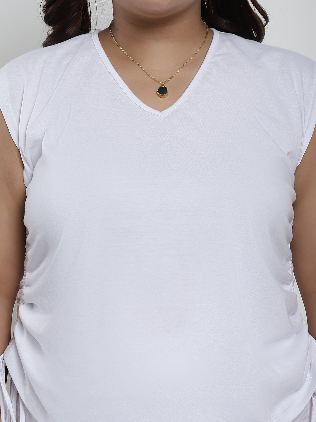 Juicy Jungle Tee : White Color