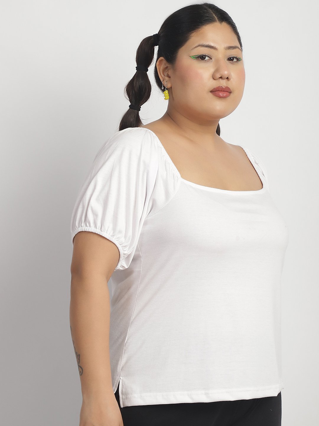 Bubblegum Top : White Color