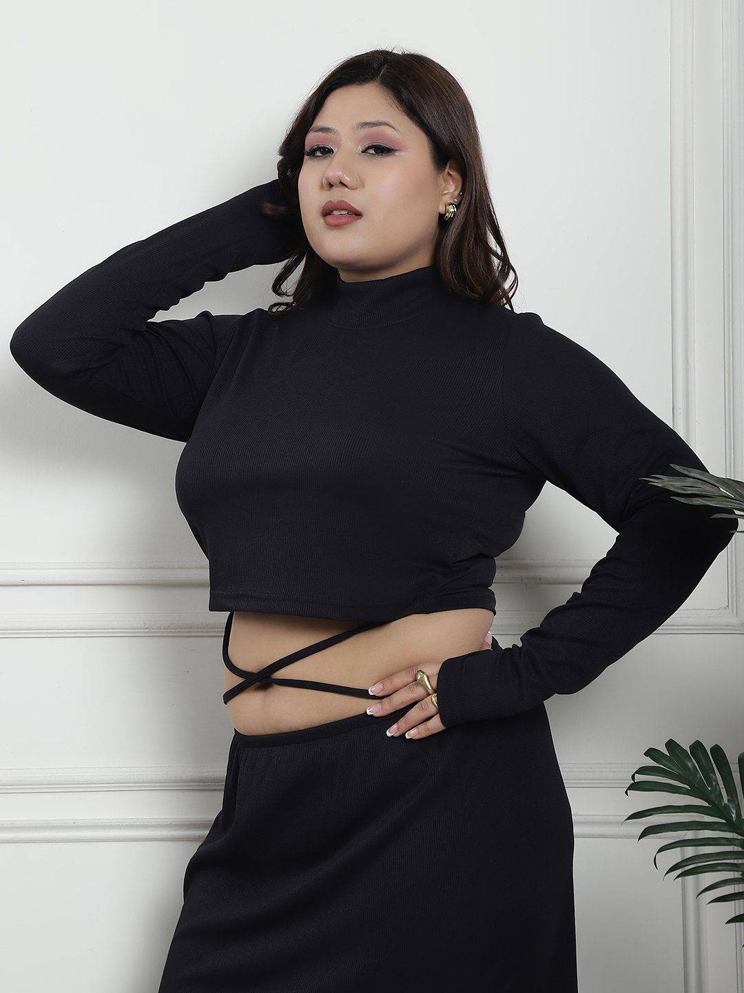 The Modern Muse Top : Black Color