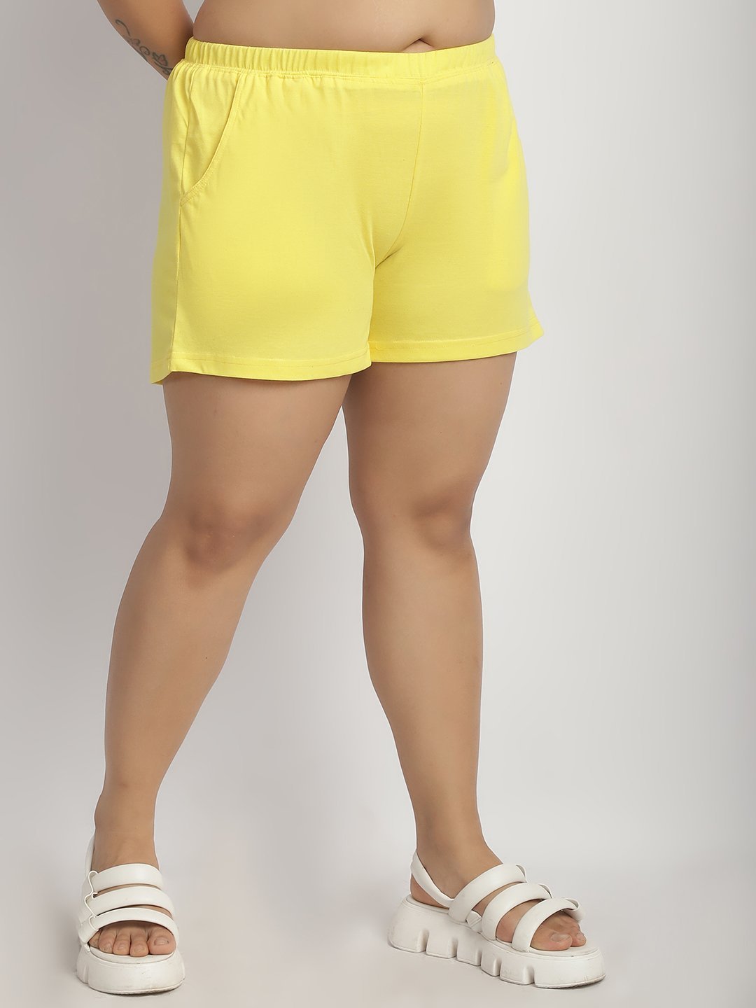 Gummylicious Biker Shorts : Black Color