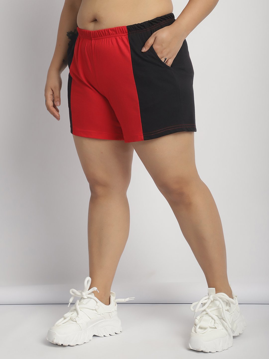 Gummy Groove Shorts: Red Black Color