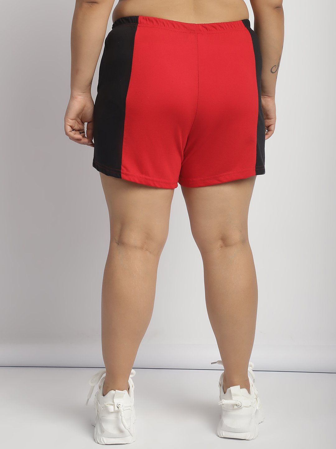 Gummy Groove Shorts: Red Black Color