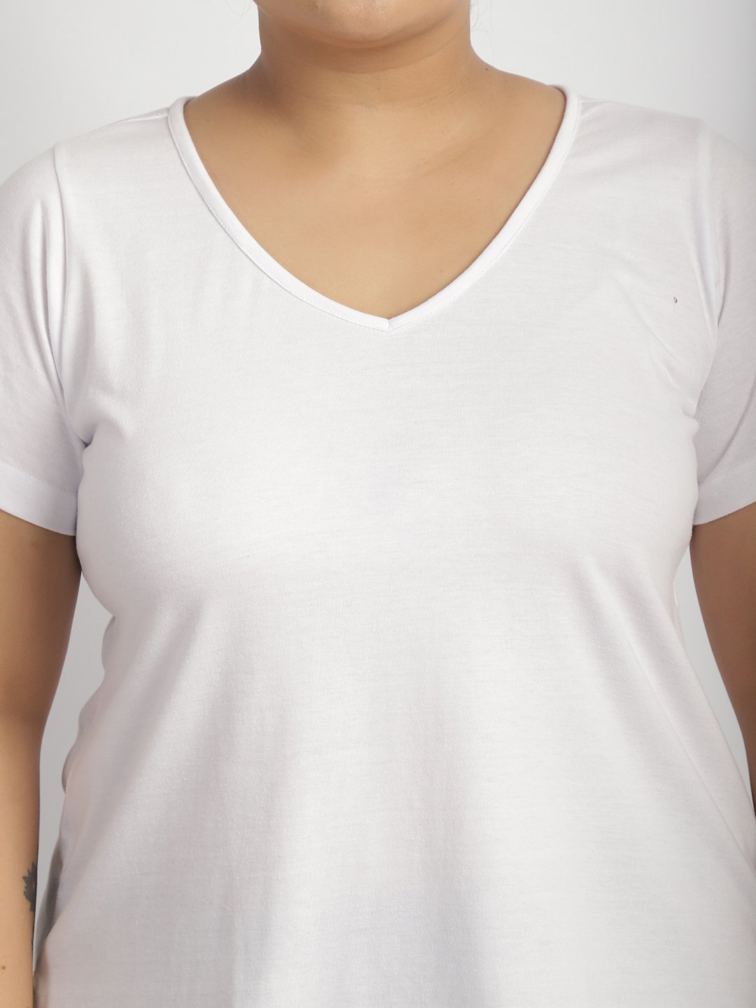 Cherry Cola Chill Tee: White Color