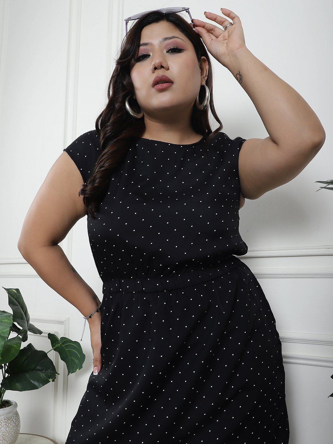 Golden Hour Midi Dress : WHITE SMALL POLKA Color