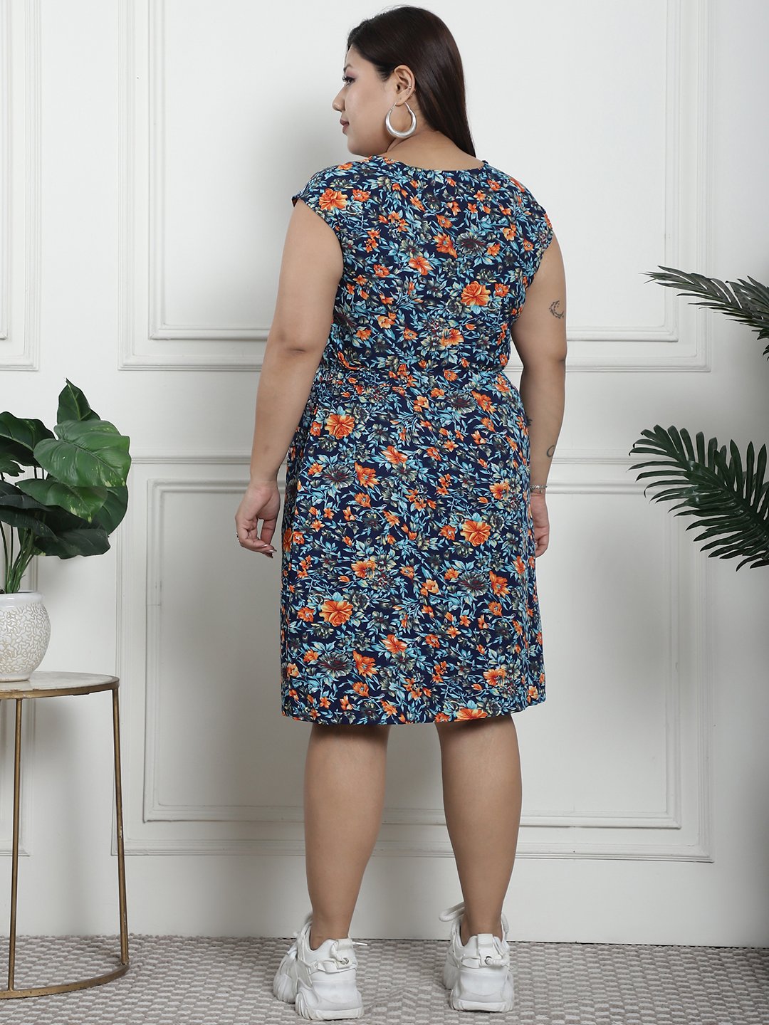 Golden Hour Midi Dress : NAVY FLORAL Color
