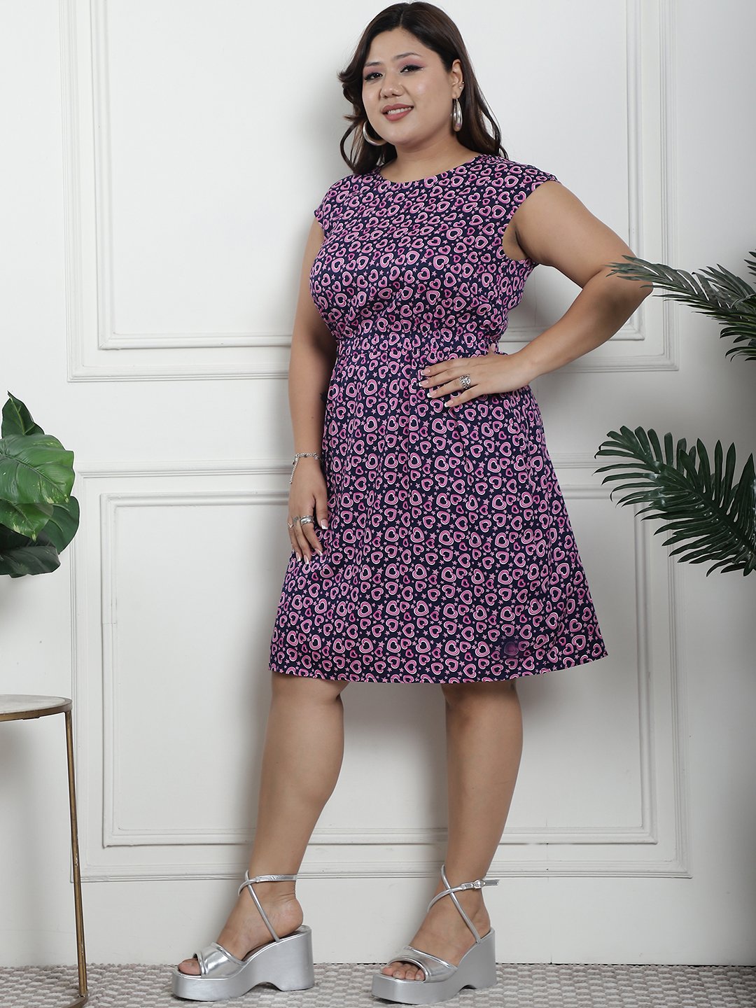 Golden Hour Midi Dress : HEART PRINT Color