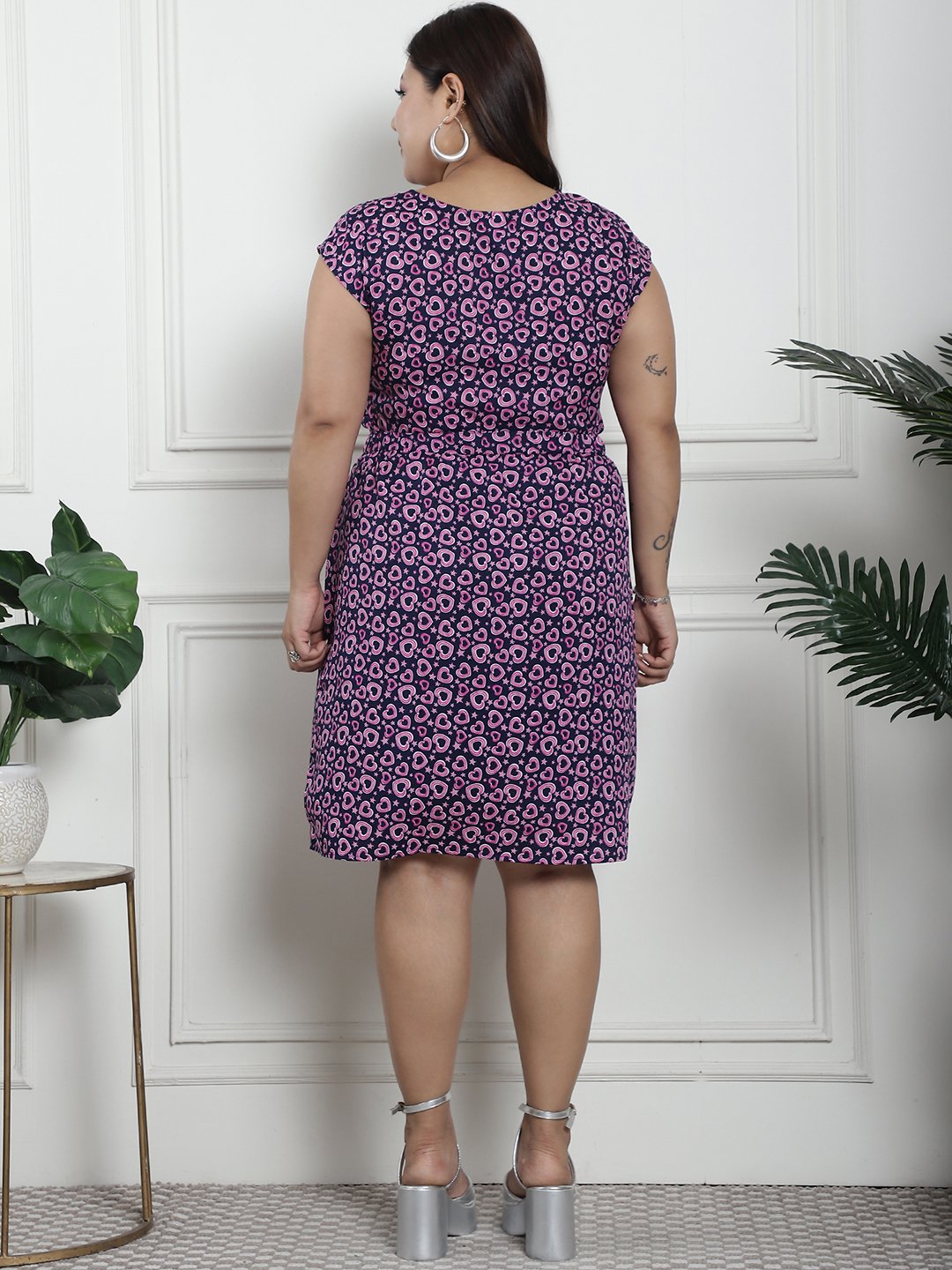 Golden Hour Midi Dress : HEART PRINT Color