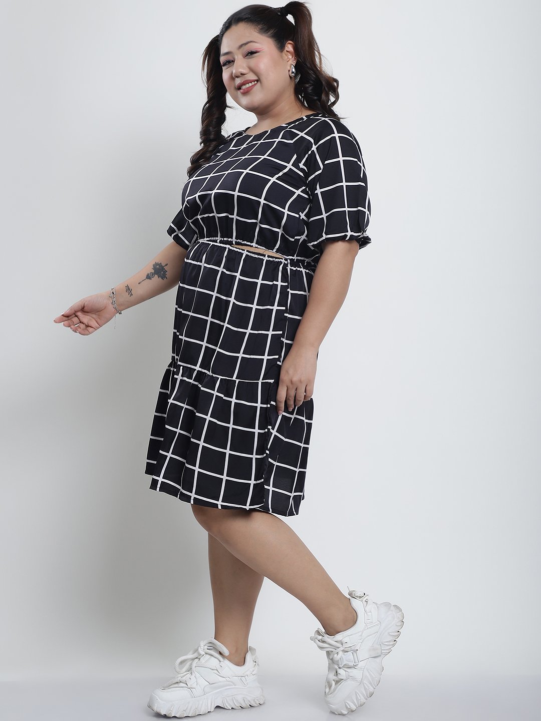Summer Bliss Dress : BLACK CHECK Color