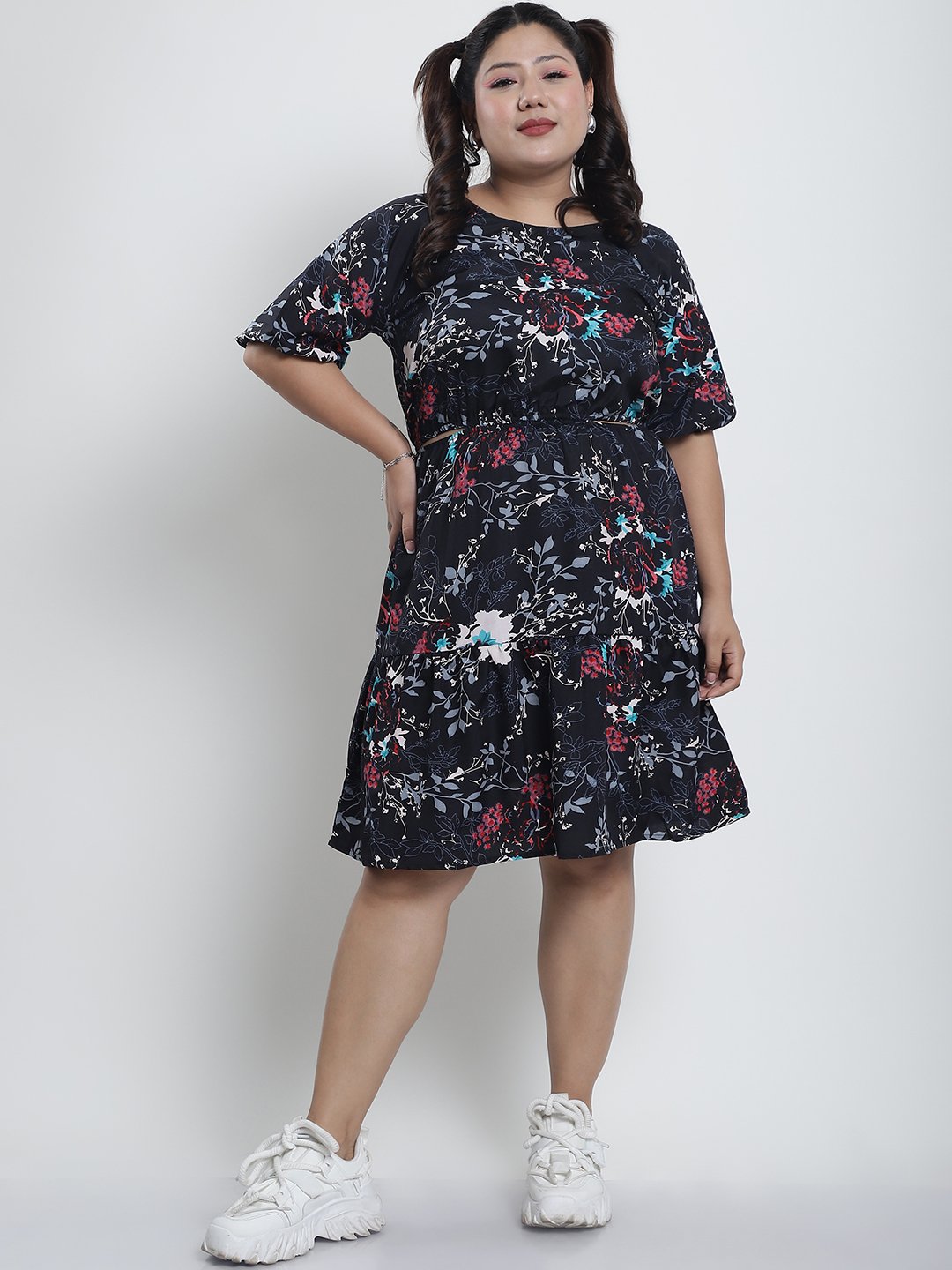 Summer Bliss Dress : BLACK FLORAL Color