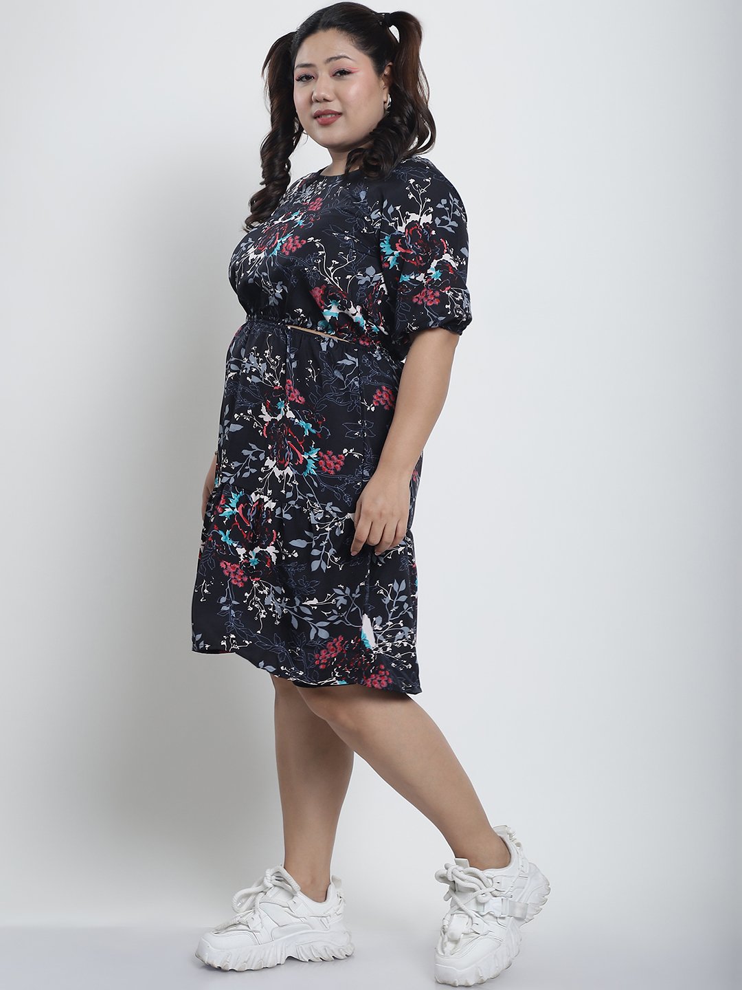 Summer Bliss Dress : BLACK FLORAL Color