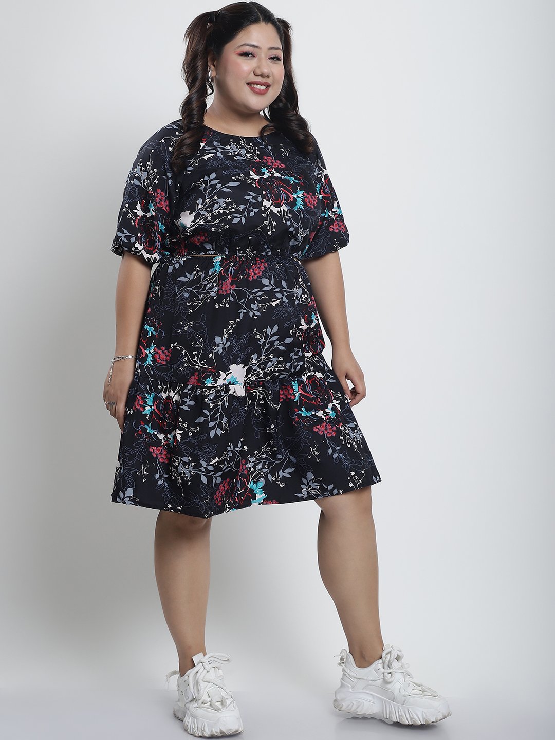 Summer Bliss Dress : BLACK FLORAL Color