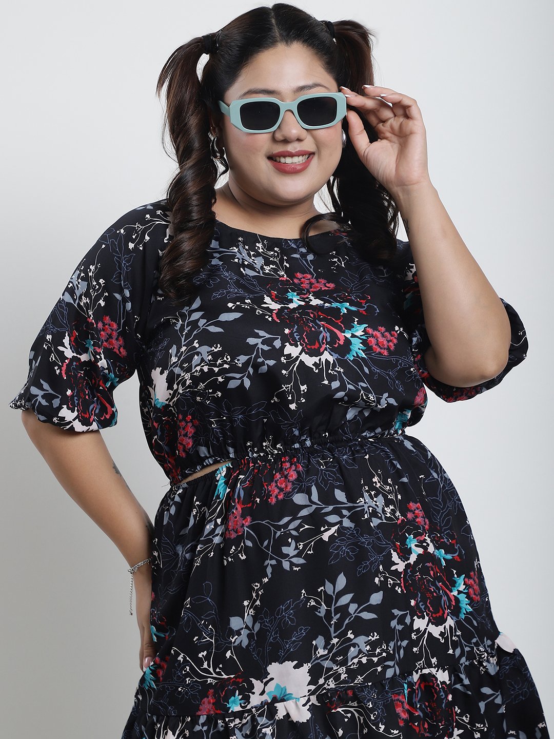 Summer Bliss Dress : BLACK FLORAL Color