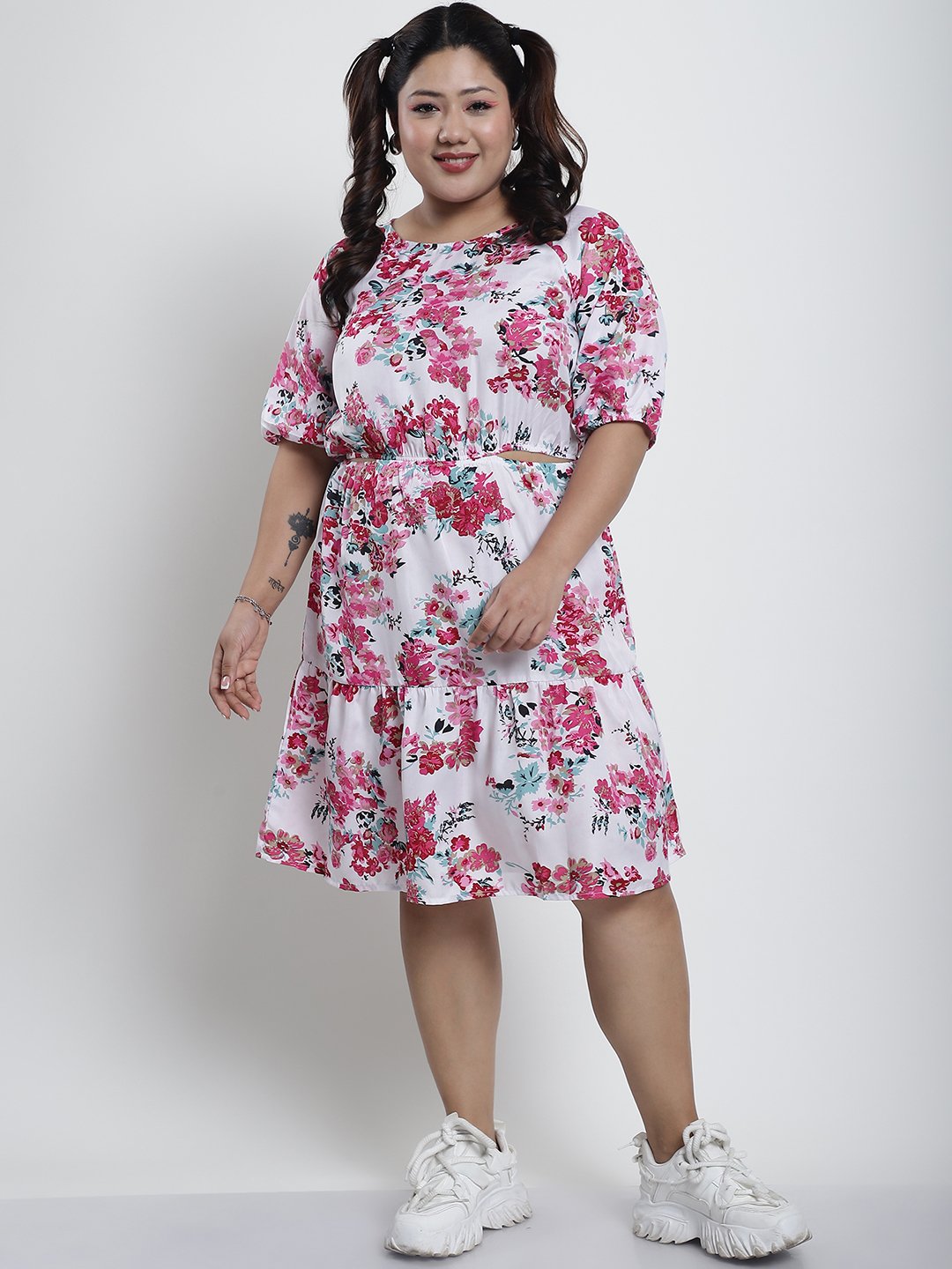 Summer Bliss Dress : WHITE FLORAL Color