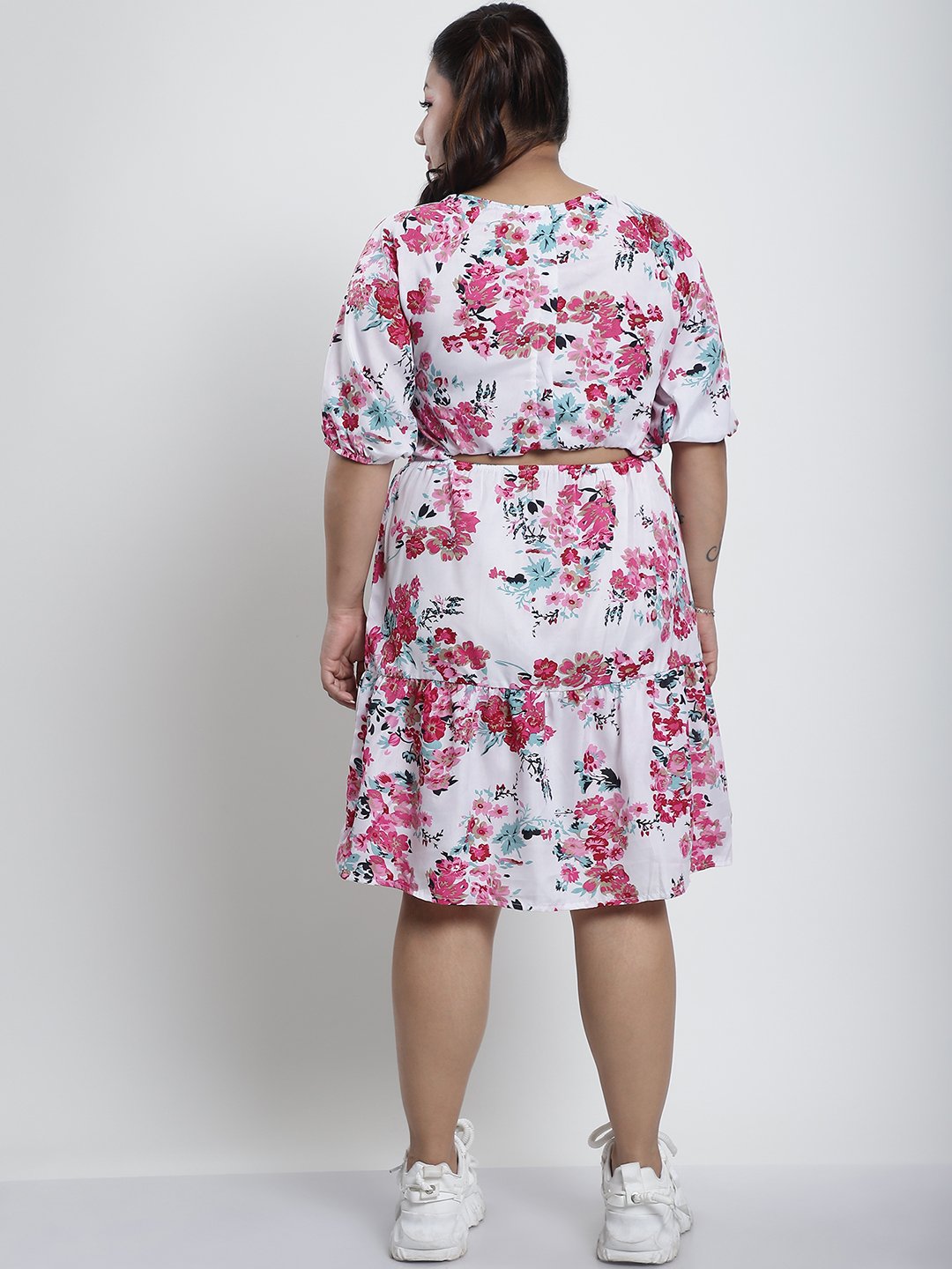 Summer Bliss Dress : WHITE FLORAL Color