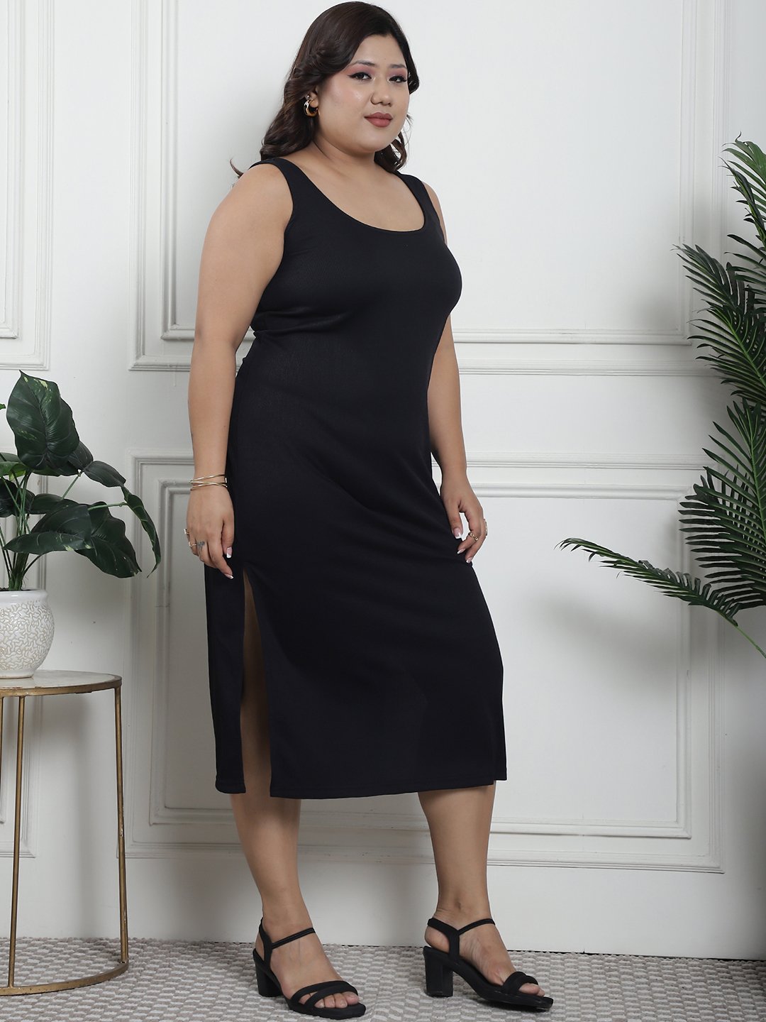 Sultry Slit Dress : Black Color