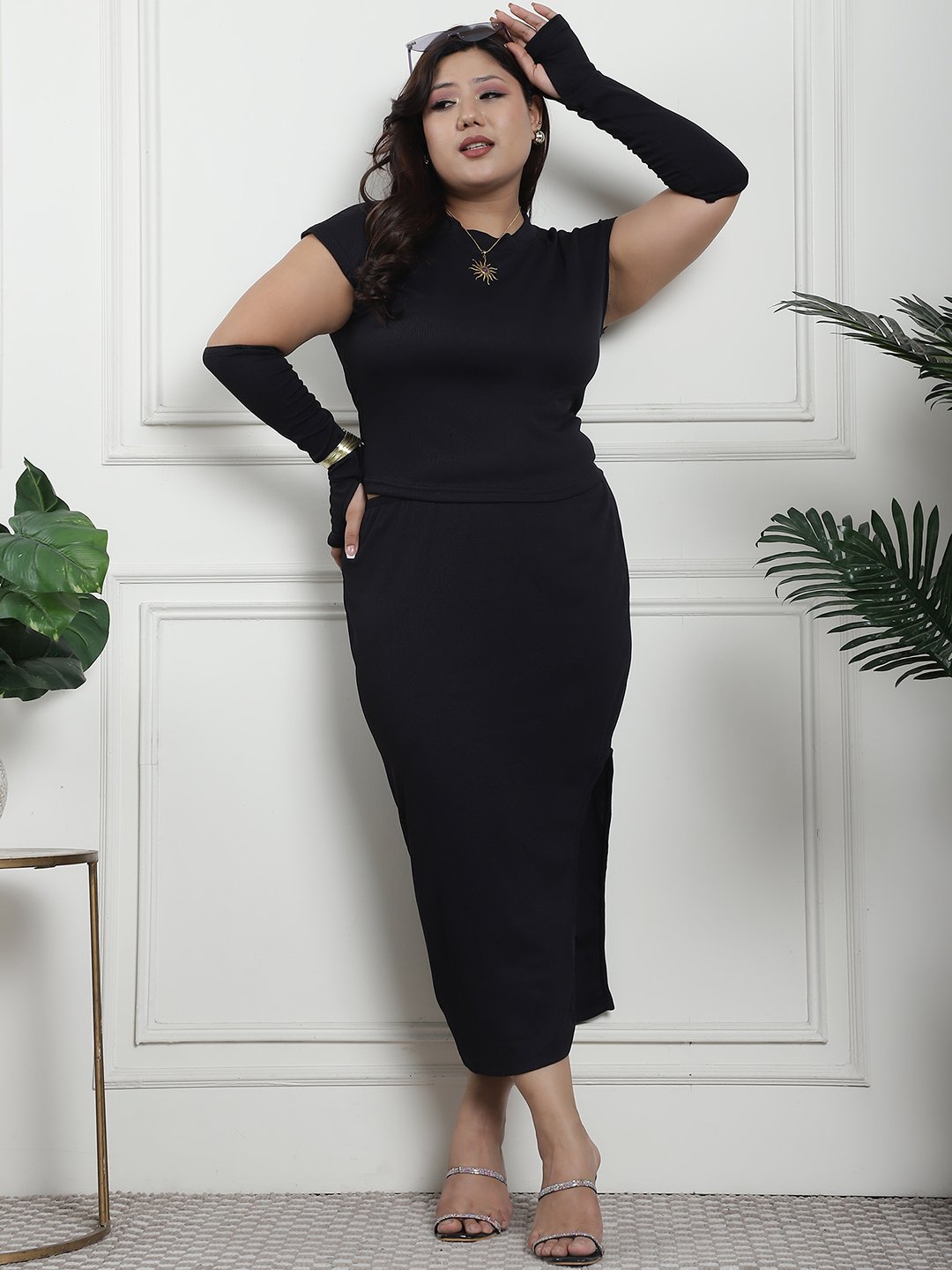 The Cool Girl Top : Black Color
