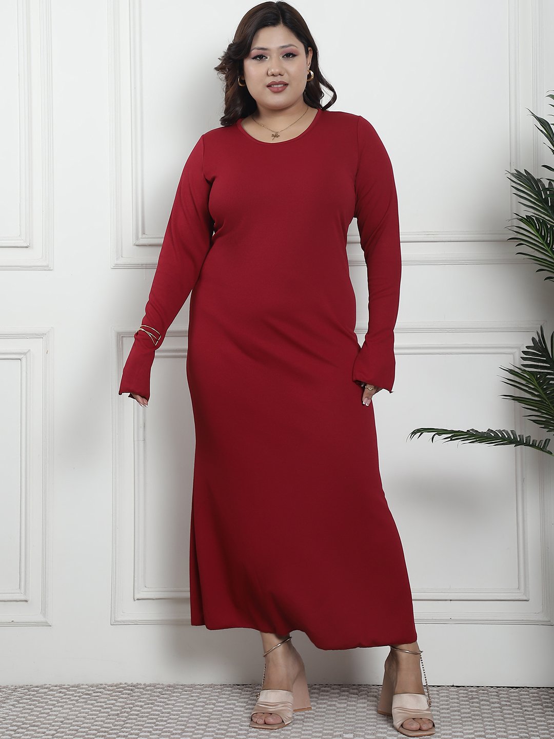 Luxe Maxi Dress : Maroon Color