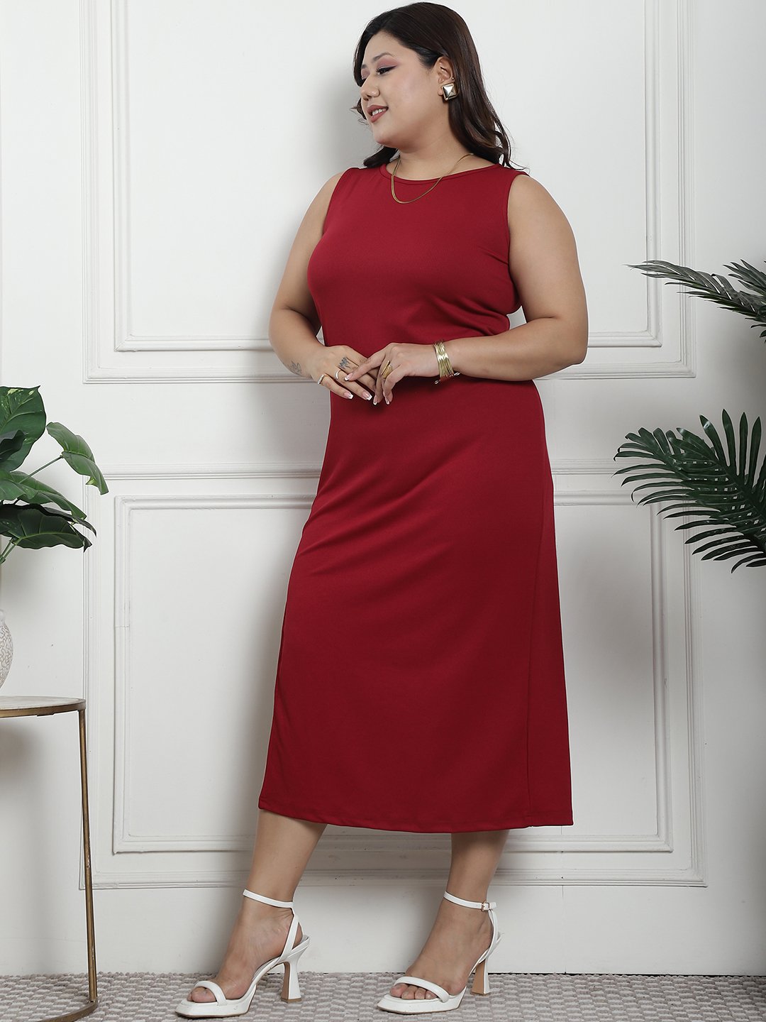 Summer Breeze Dress : Maroon Color
