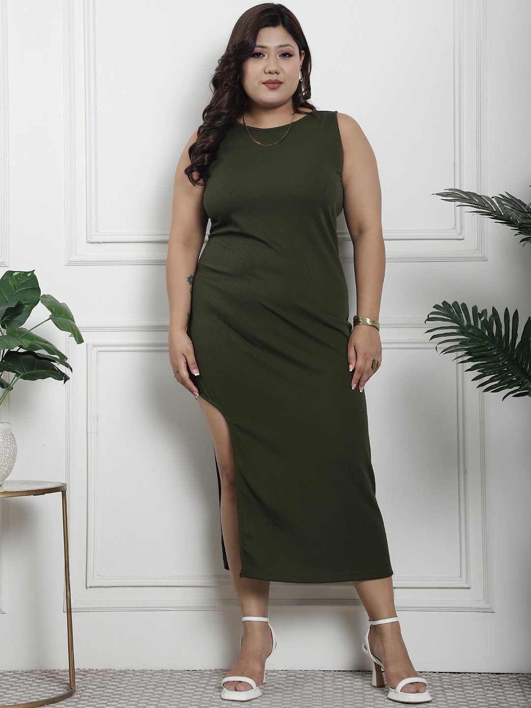 Summer Breeze Dress : Olive Color