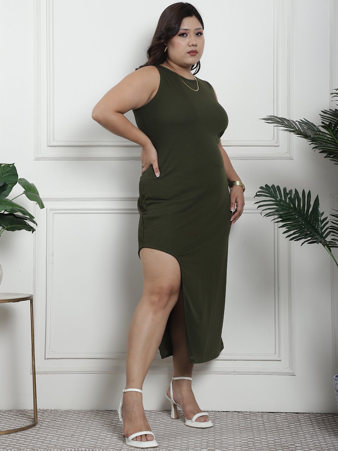 Summer Breeze Dress : Olive Color