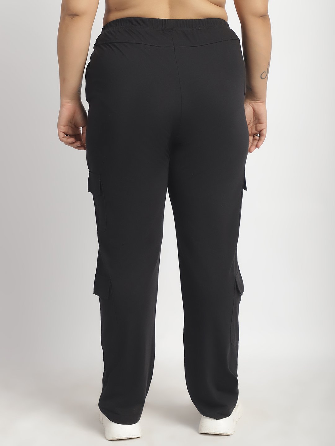 Sweet Escape Utility Cargo Pants: Black Color