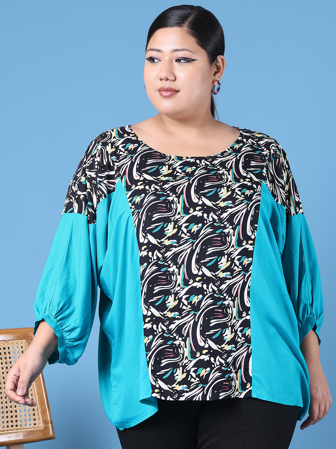 Women's Plus Size Black & Teal Color Block kafatn Type Top