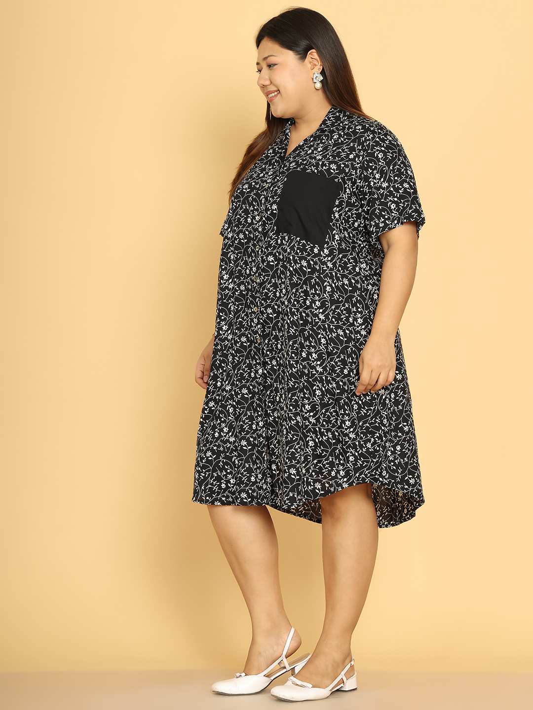 Women's Plus Size Black small floral Printed A-Line Dress