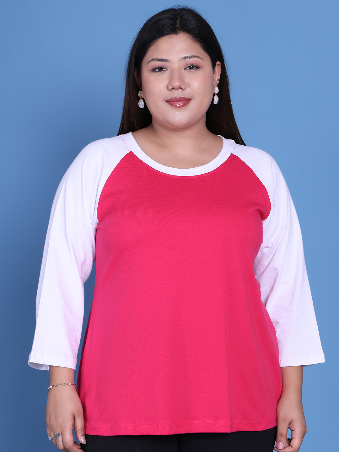 Women's Plus Size Fuchsia & White Color Block knitted t-shirt